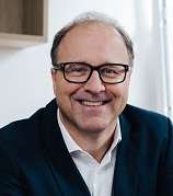 OFZ Bachfischer Hüfte Knie Endoprothetik